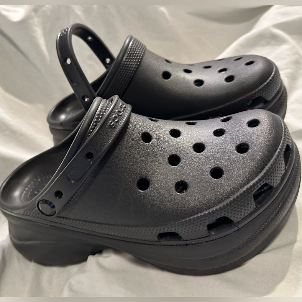 Nwot Crocs Classic Black Clogs Adult Unisex 10 Wide